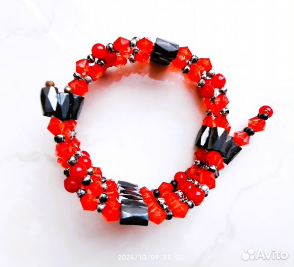 Браслет с магнитами красный чокер