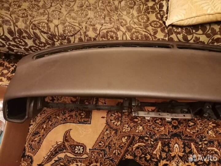 Продам панель Crown 131 седан/вагон