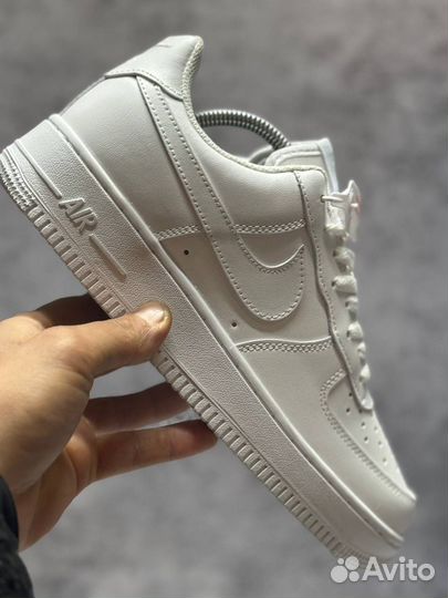 Кроссовки Nike air force 1 luxe