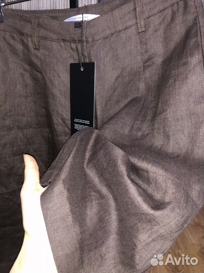 Новые шорты 100 лен 46, 48