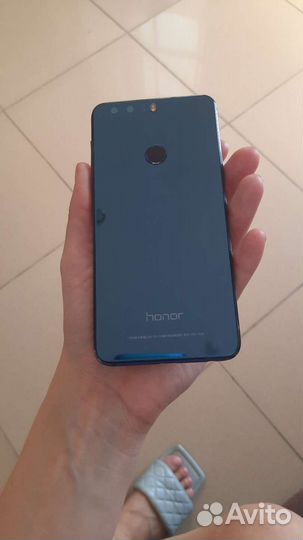 Телефон Huawei