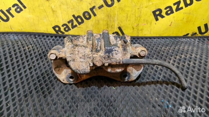 Суппорт передний правый Сан Йонг Кайрон