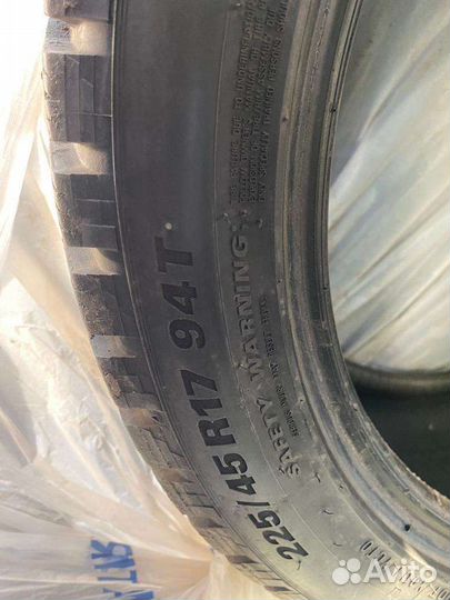 Kumho WinterCraft ice Wi31+ 225/45 R17