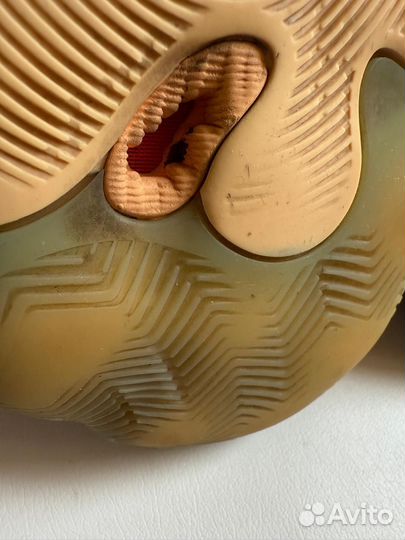 Кроссовки Adidas Trae Young 3 размер 42