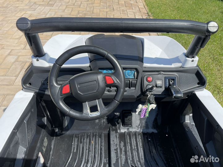 Детский электромобиль бу