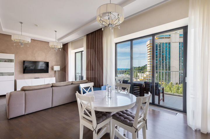 3-к. квартира, 110 м², 7/26 эт.