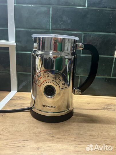 Капучинатор nespresso б/у