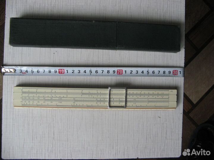 Логарифмическая линейка в футляре СССР