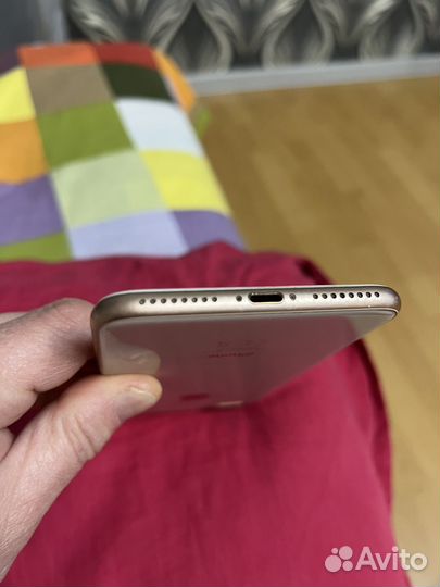 iPhone 8 Plus, 64 ГБ