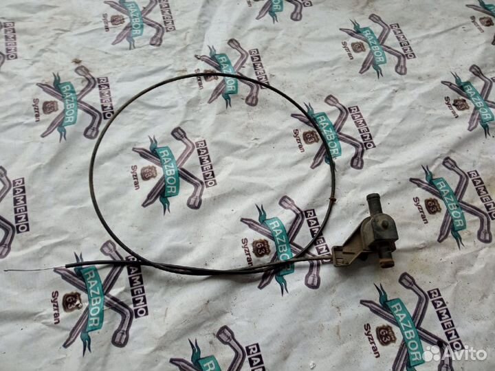 Краник отопителя Volkswagen Passat B2 (1981-1988)