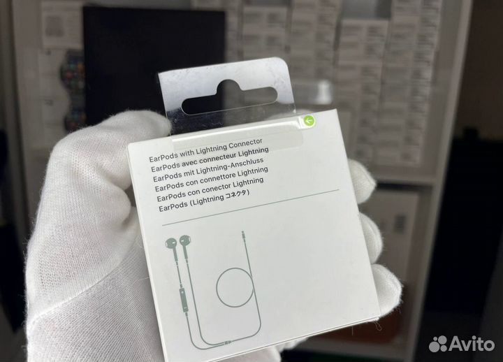 Наушники Apple EarPods Lightning