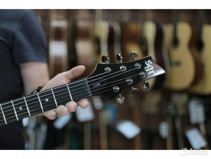 Schecter SGR C-1 M RED электрогитара