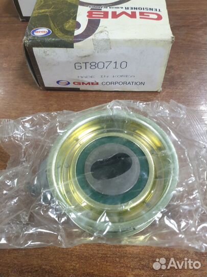 Ролик натяжителя ремня грм toyota Avensis