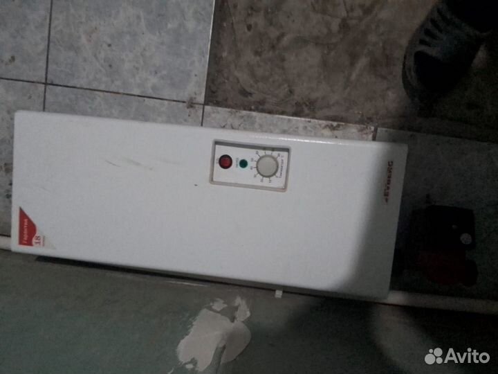 Электрический котел настенный