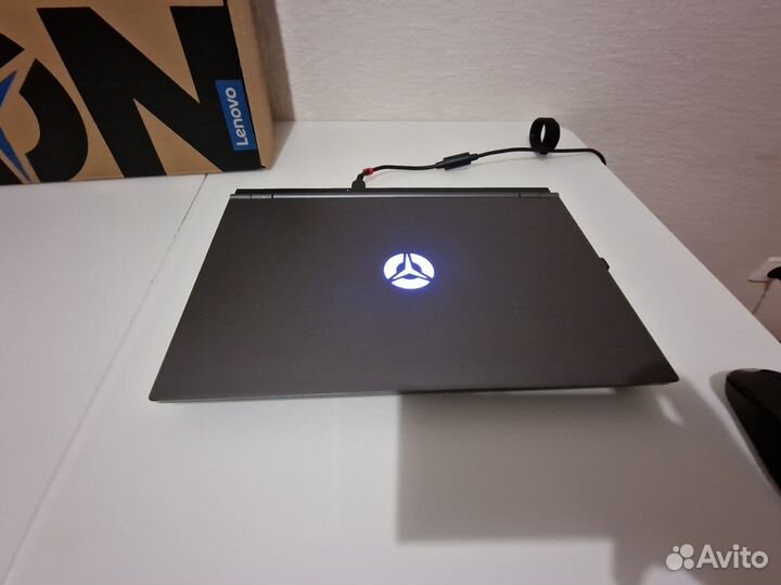 Lenovo legion RTX2060/4600h 16/512
