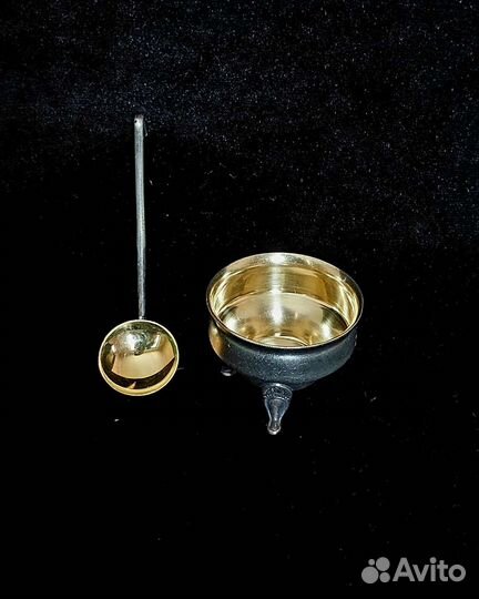 Солонка с ложечкой, серебро 875пр., в позолоте