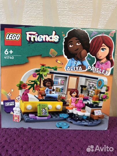 Lego Friends комната Алии новый