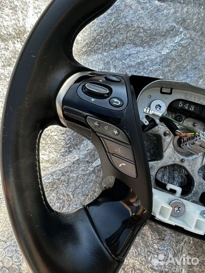 Рулевое колесо от Nissan