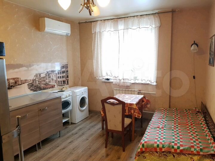 2-к. квартира, 56 м², 4/19 эт.