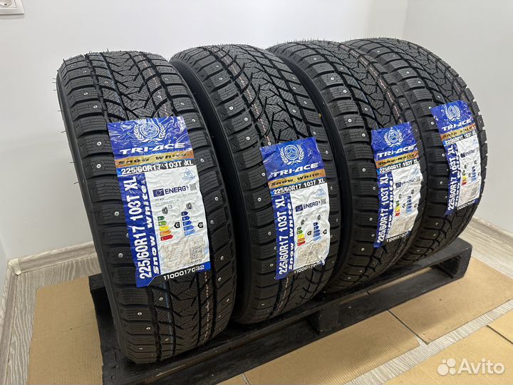 Tri Ace Snow White II 225/60 R17 103T