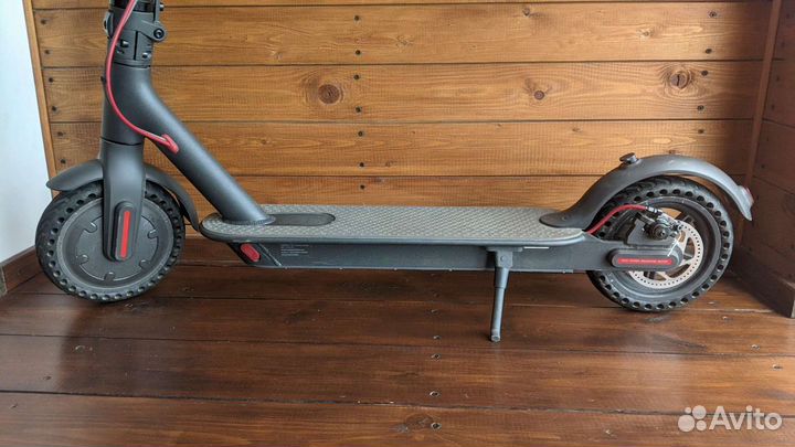 Электросамокат Xiaomi Mijia M365