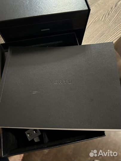 Телефон Vertu