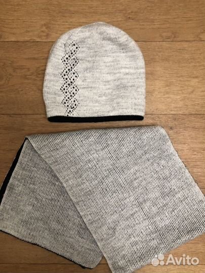 Зимние шапка и шарф, сост.нового