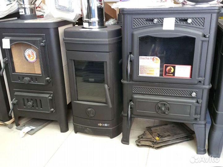 Печь чугунная. Дымоход.Казаны