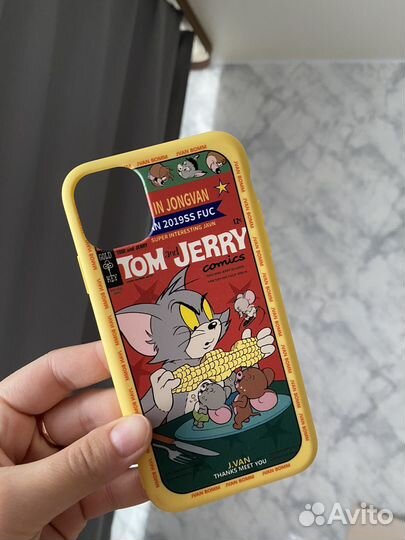 Чехол на iPhone 11
