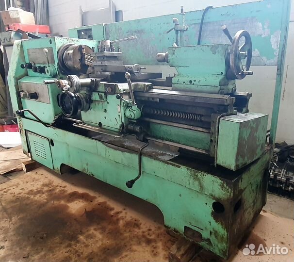 Токарно-винторезный станок 16В20