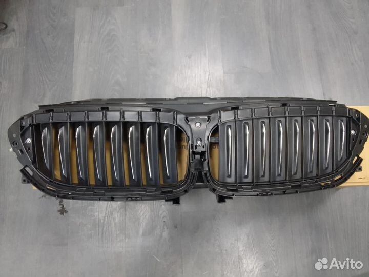 Воздушная заслонка BMW G30 51747497279 NEW