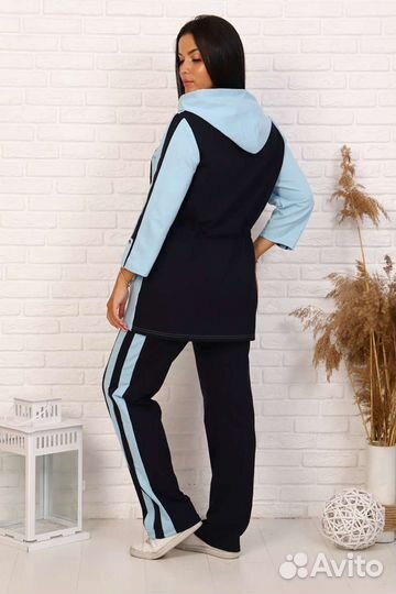 Спортивный костюм