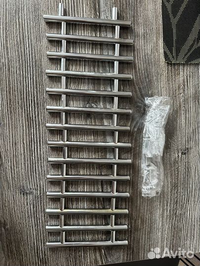 Ручки для фасадов, дверц