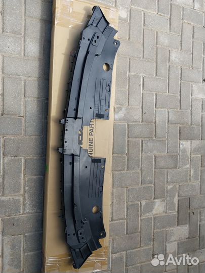 Верхняя часть решетки радиатора сх-9