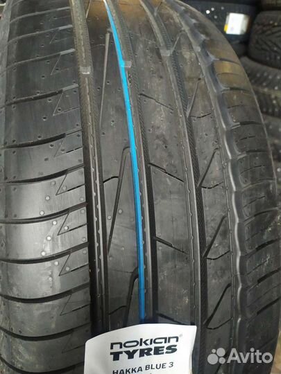 Nokian Tyres Hakka Blue 3 SUV 235/60 R18
