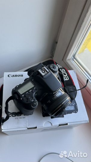 Зеркальный фотоаппарат canon 70D + canon EF 28 mm