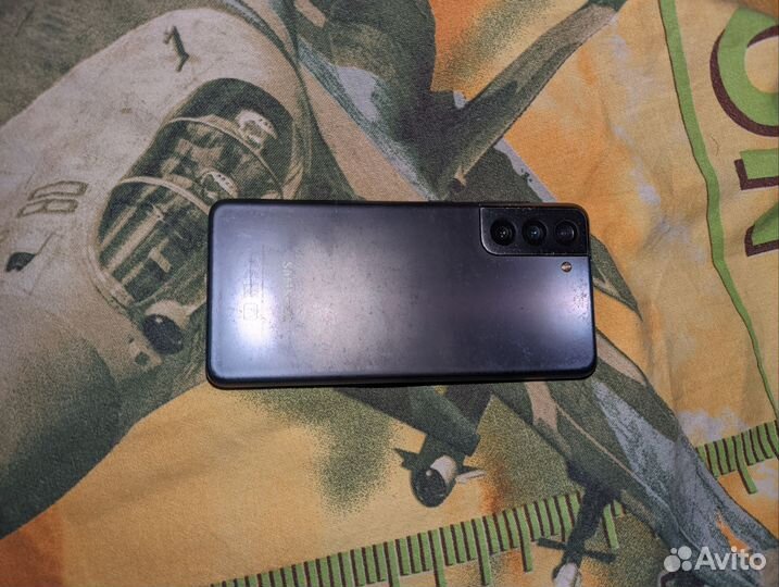 Samsung Galaxy S21, 8/128 ГБ
