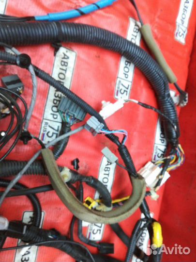 Коса под торпедо Honda Fit GE6 L13A 2009