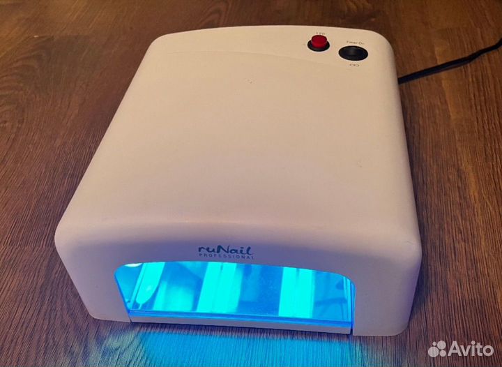 Лампа для сушки ногтей