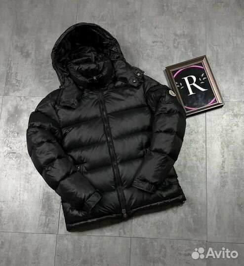 Куртки Moncler теплые