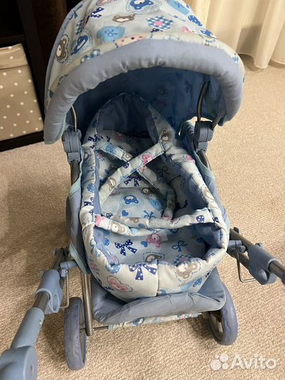 Коляска для кукол