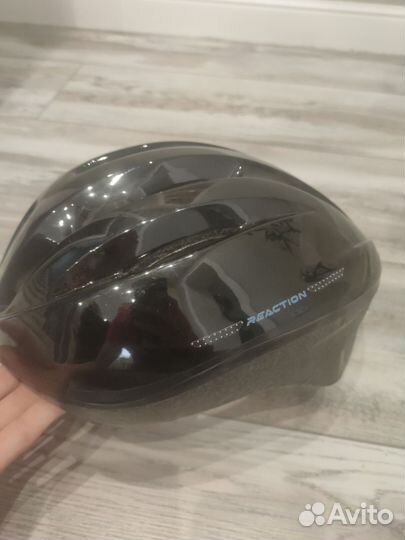 Шлем велосипедный reaction