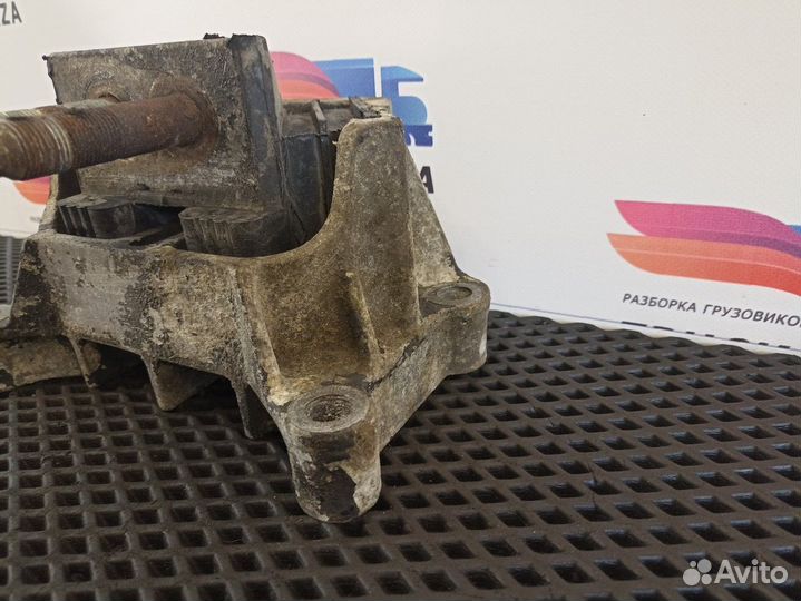 81962100597 Подушка двигателя задняя