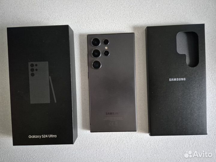 Samsung Galaxy S24 Ultra, 12/256 ГБ