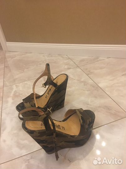 Босоножки женские 37 размер