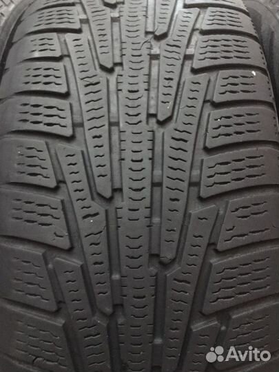 Nokian Tyres Hakkapeliitta R 235/60 R18 107R