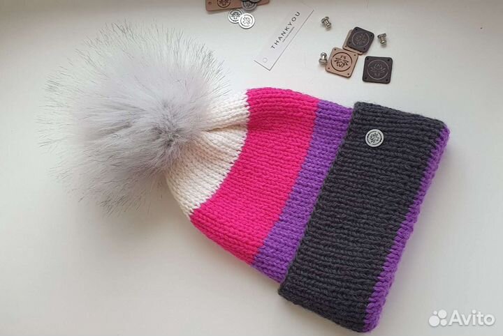 Шапка женская вязаная