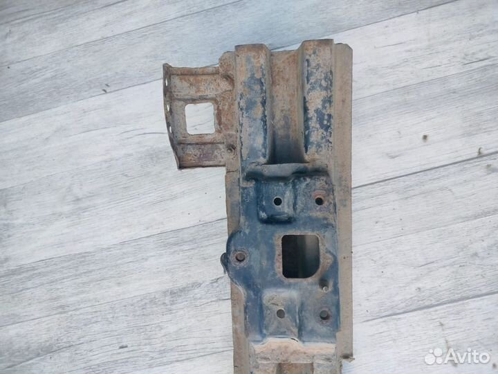 Усилитель бампера задний Hyundai Accent, II 2000