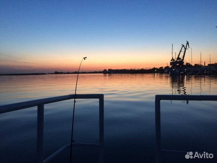 Прогулки на катере