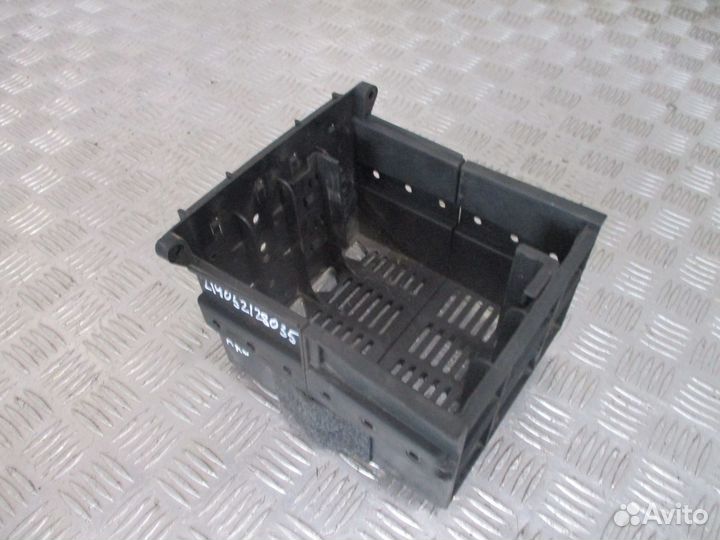 Держатель электронных блоков управления MAN 812544